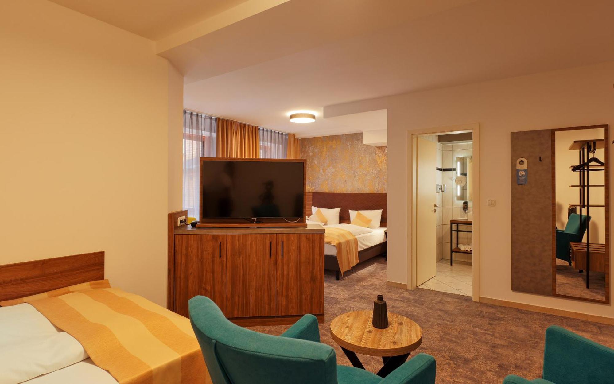 Trip Inn City Hotel Гисен Экстерьер фото