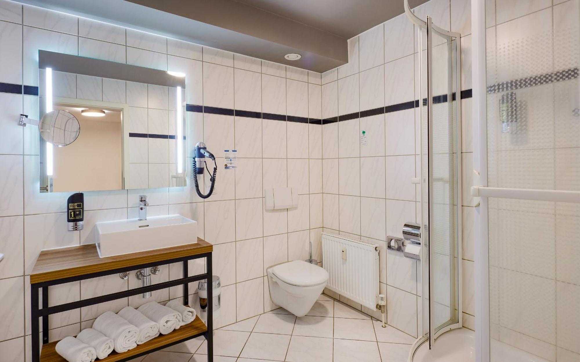 Trip Inn City Hotel Гисен Экстерьер фото